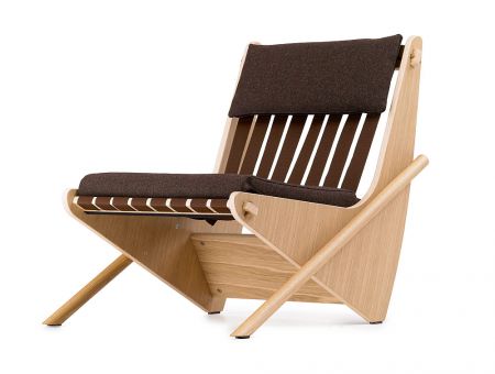 Boomerang Chair mit braunem Polster - Richard Neutra Collection by VS; © Foto: VS