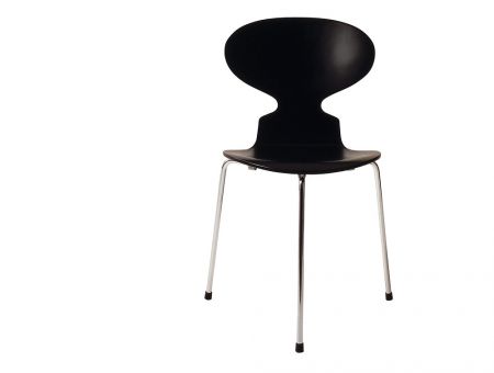 The ANS™ (Die Ameise™), 3-Bein, formgepresstes Holzfunier von Arne Jacobsen - © Republic of Fritz Hansen