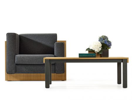 Low Dinette Table als Beistelltisch / Couchtisch  - Richard Neutra Collection by VS; © Foto: VS