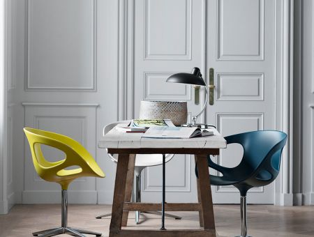 KAISER idell (6631 Luxus Tischleuchte), Designer Christian Dell - © Republic of Fritz Hansen