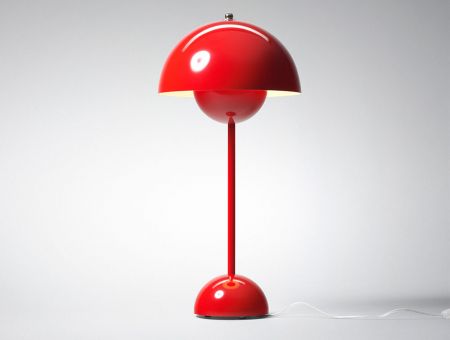 VP3 FlowerPot Tischlampe (table lamp) rot by Verner Panton, © &tradition, Dänemark